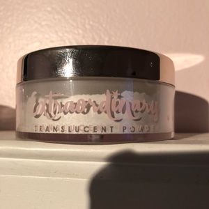 Crate translucent powder